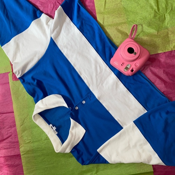 🧜🏽‍♀️🧜🏽‍♀️Long sleeve crop top 💙🧜🏽‍♀️ - Picture 3 of 5